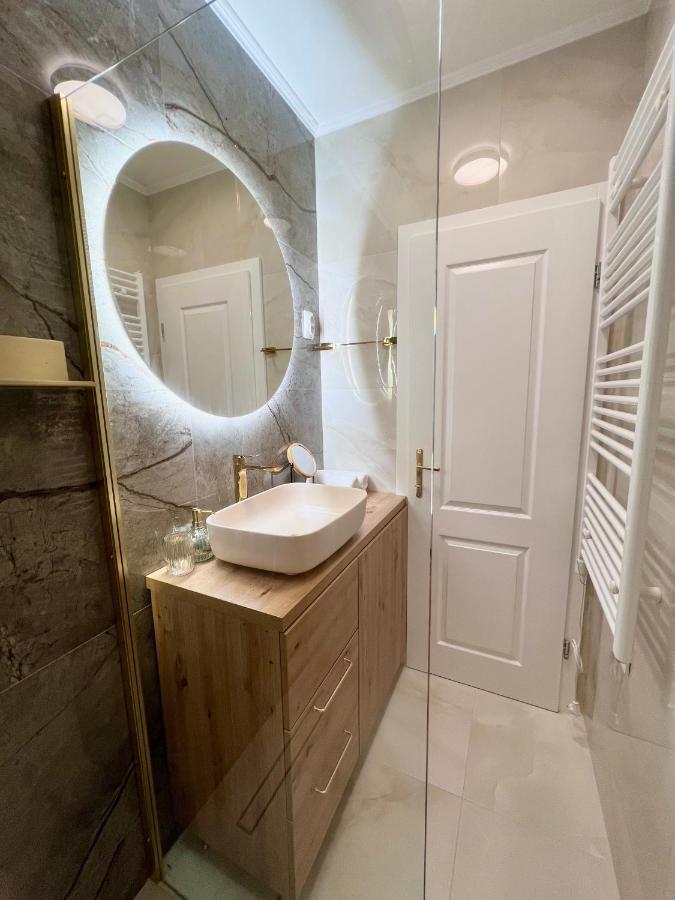 Apartment Velvet - Free Private Garage Ντουμπρόβνικ Εξωτερικό φωτογραφία