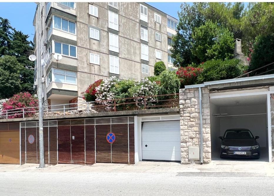 Apartment Velvet - Free Private Garage Ντουμπρόβνικ Εξωτερικό φωτογραφία